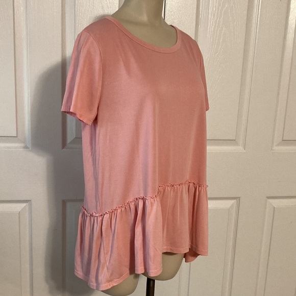 Lavender Field pink ruffled short sleeve top L - Picture 8 of 16